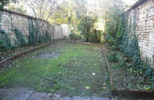 Beau Studio 2 en Centre Ville de Niort au calme proche Gare - Foto 16