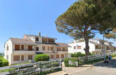 CASASANTOSA un tuffo in mare e sport - Foto 32