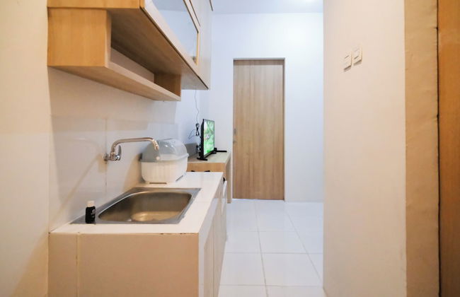 Simple And Comfortable Living 1Br At The City Square Apartment - Photo 8