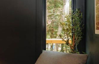 NEW Unique Stay w King Beds and Private Hot Tub - Foto 18