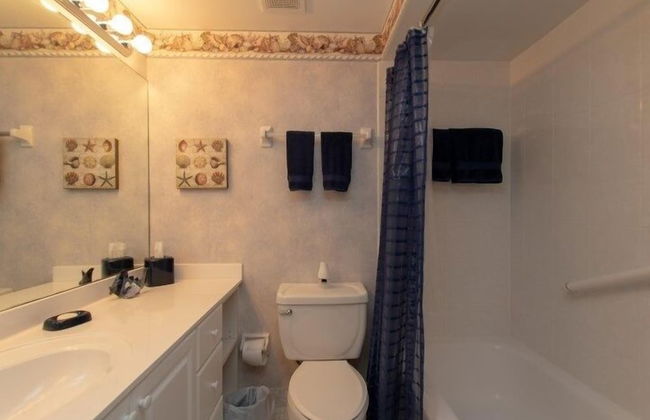 Beautiful Condo With Panoramic Views Of The Atlantic Ocean. 2 Bedroom Condo by RedAwning - Photo 12