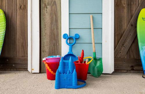 Palms & Pelicans - Photo 39