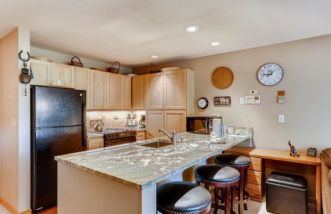 Simba Run Condos 2Bed 2Bath - Photo 35