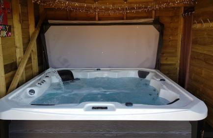 Hot Tub Pet Friendly Luxury Cosy Cottage, Near Withernsea and Patrington - Foto 11