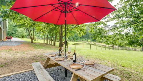 Front Royal Studio with Mtn Views and Brick Oven - Foto 2