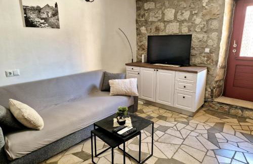 Guest House Roses - Photo 17