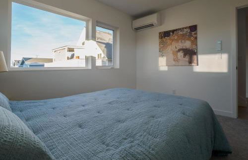 Steps to Alki Beach with Water Views Rooftop deck - Foto 38