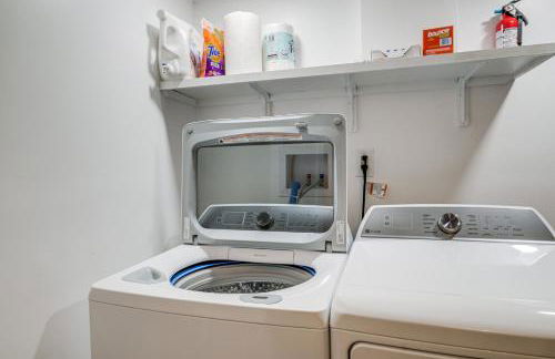 Upscale Family Retreat Near DC and Georgetown! - Foto 38