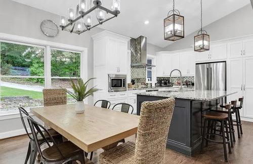 Georgia Lakeside Getaway with Private Pool - Foto 11