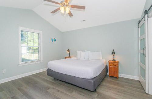 Coastal Pet Friendly Getaway in Murrels Inlet! Perfect for 8 Guests! - Foto 24