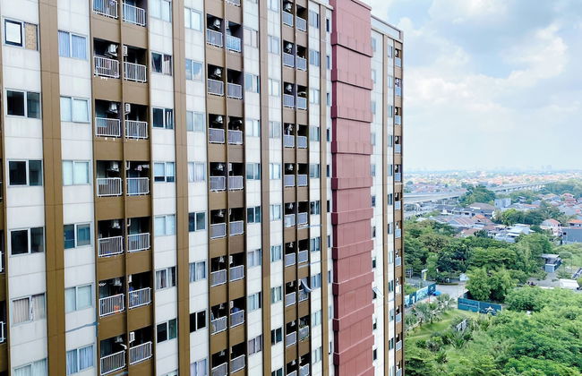 Good Choice and Cozy Studio LRT City Jatibening Apartment - Photo 17