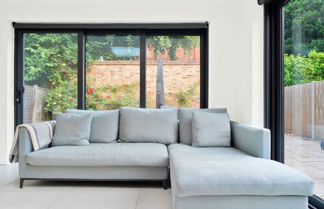 The Wimbledon Hideaway - Glamorous 3bdr House With Garden - Foto 2