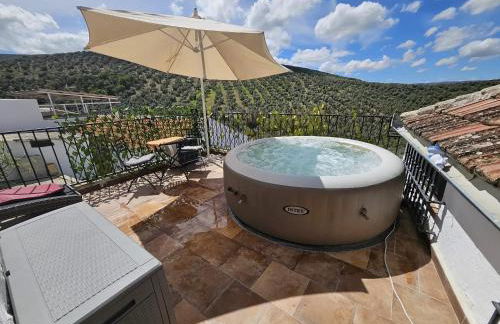 Charming House with Jacuzzi in Villanueva de Algaidas - Foto 1