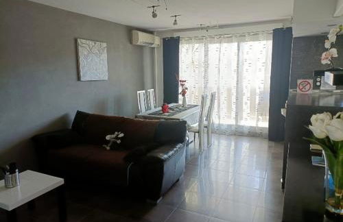 « Le lumineux » proche tramway/centre Montpellier - Photo 4