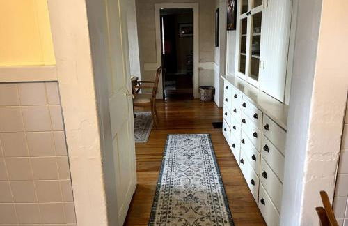 Cute 6-Bedroom Getaway in the heart of Littleton - Foto 5