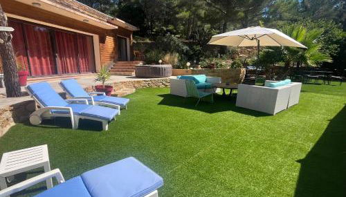 Luxueuse Villa avec Piscine et jacuzzi sur les hauteurs de La Ciotat - Foto 1, Garden, sunbed, Garden view