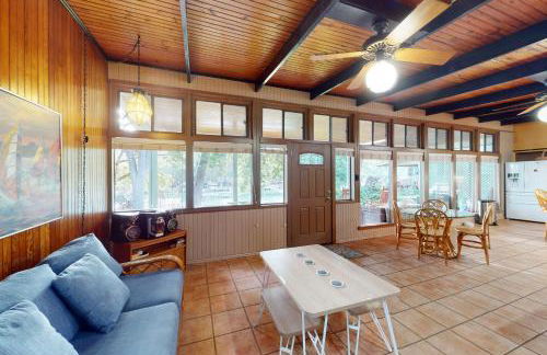 Funshine | Riverfront house in Mc Queeney with guest house, river views, grill - Foto 11