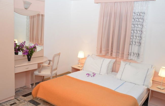 Apartments Anastazija - Photo 7