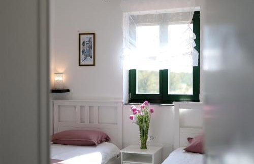 Villa Niko PET FRIENDLY 200 M FROM HIDDEN SANDY BEACH pets stays for free - Photo 39