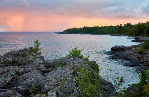 Heart of Superior Lake Cabin 15 Mi to Lutsen Mtn! - Foto 22