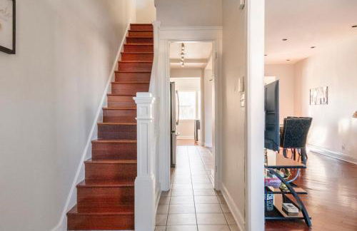 Comfortable 4 Bedroom Home with City View Near Capitol Hill Washington DC - Foto 22