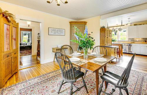 Idyllic Vermont Farmhouse Mtn Views on 200 Acres! - Foto 8