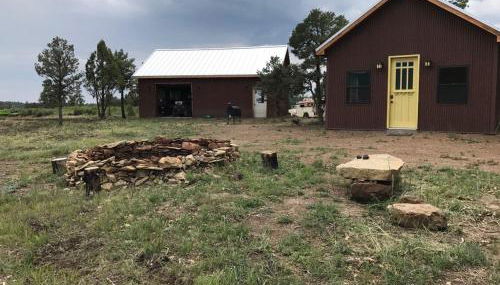 Old Raton Pass Base Camp Cabin with Loft Northern New Mexico Mountain Ranch on Colorado Border cabin - Foto 1