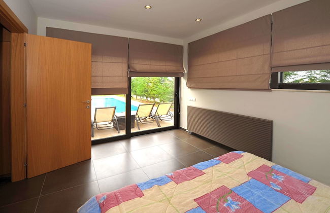 Rimondi Jas Villa - Photo 2