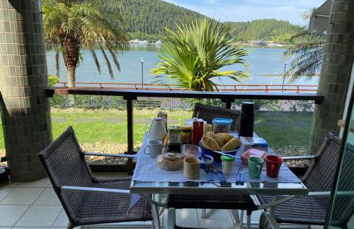 Angra dos Reis Apartamento de frente para o Mar com passeio de lancha - Foto 8