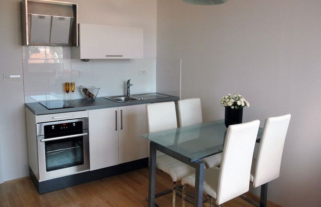 AI Apartments - Photo 31