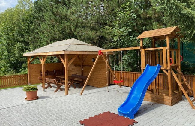 Yellow House Modern Retreat - Foto 18