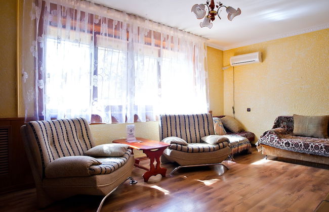 Lessor Apartments - Photo 49