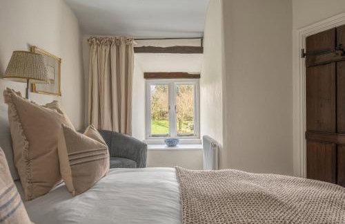 Scarr Head Cottage, detached stone cottage near Coniston, Lake District - Photo 15