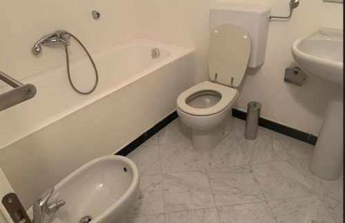 Cassa di Loggia stunning medieval setting - Photo 14