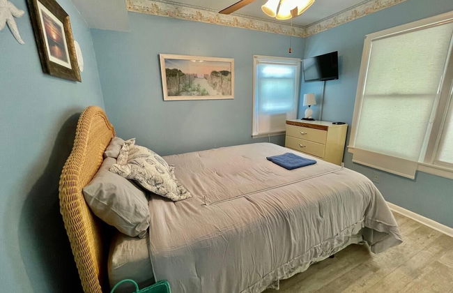 Rodney Avenue 103 #5 - Photo 2