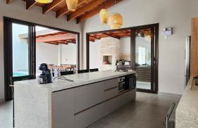 Vilaguaeca Alto Padrão 6 suites SPA - Foto 8