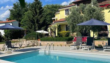 Apartments Šterna - Photo 1