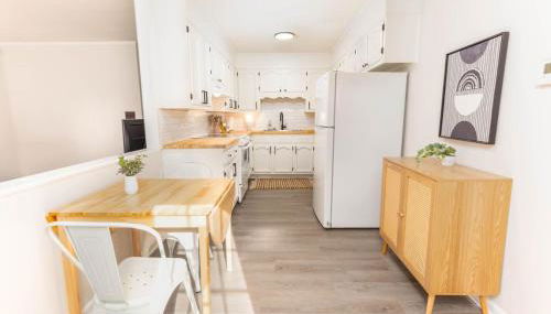 Comfy and Convenient Duplex - Foto 4