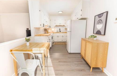 Comfy and Convenient Duplex - Foto 4