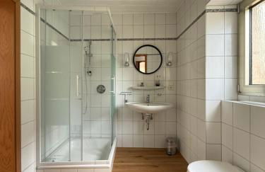 Rebennest in historischen Gebäude aus 1840 - Foto 11