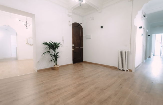 Live in Chianti Apartaments by Concept Flats - Photo 4