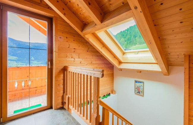 Spacious Apartment near Ski Area in Fendels - Foto 13