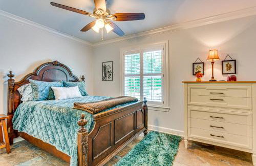 Riverfront Retreat with Fire Pit and Deck - Foto 19