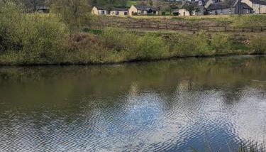 Cowslip Cottage Serenity with Jacuzzi - Photo 2