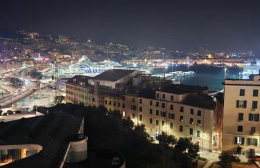 Lanternalba appartamento con vista sul porto antico - Foto 18