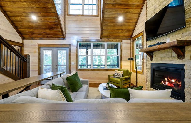 Family-friendly Broken Bow Cabin w spa Game Room - Foto 8