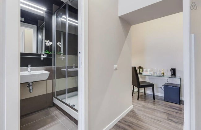 Hanky Suite - Photo 23