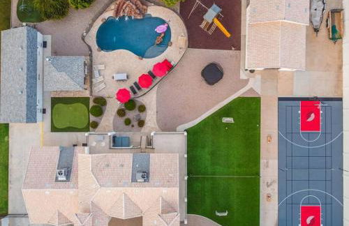 LeFairview Chateau- Pickleball Heated Pool Jacuzzi - Foto 30