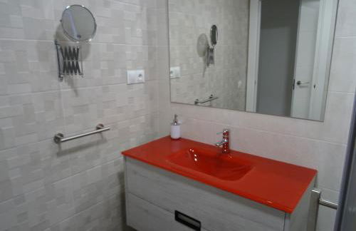 Boutique apartment near the beach, 1 Gbps Wi-Fi - Photo 28