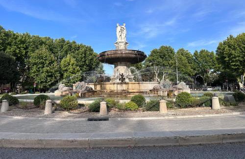 Charmant studio le clos d'Aix parking privé gratuit et piscine - Foto 14